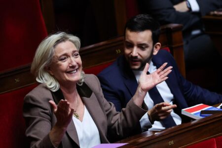 Marine le Pen heureuse